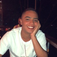 Douglas Oliveira