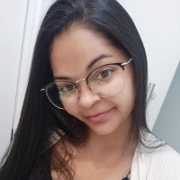Maria Carolina Flores