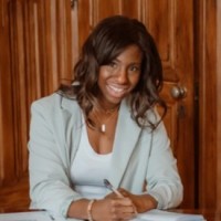 Neeka Robertson