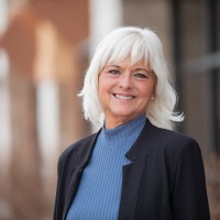 Cindy Hull Warren