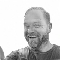 Eric Larsen
