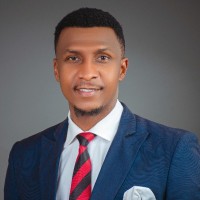 Royal Effiong, (Fmva)®