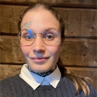 Mona Tlili