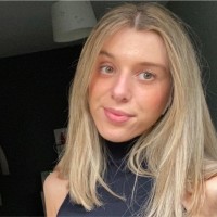Caitlin Hull