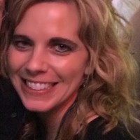 Brenda Kufahl, Ains