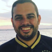 MÁRCIO ROBERTO