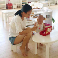 Monica Zhong