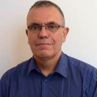 Dr James Warner