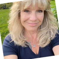 Kimberly Loomis