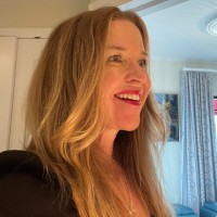 Trace Stokes, MBA