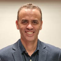 Huberto Matias Damas