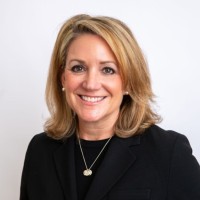 Leslie Jones Arroyo, Mba