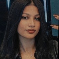 GLORIA SMITH