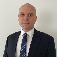 Damien Hopkins (APFS, Cert CII MP)