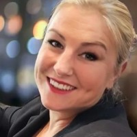 Helena Smrcek