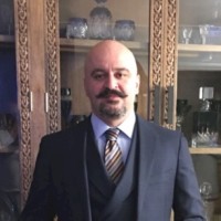 Masoud Zarezadeh Mehrizi,Md