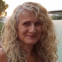 Melanie Wallington