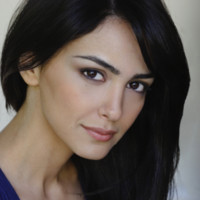 Negin Khosravi