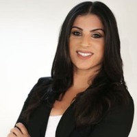 Muna Khurshid