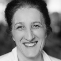 Violaine van Stratum