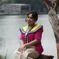 Yunitha Theresia