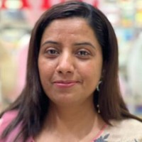 Dr Rizwana Hussain