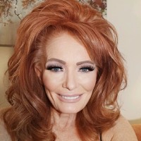 Mary Ellen Mccarthy - Pierrard