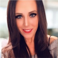 Laura Lyons