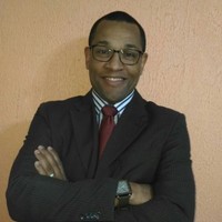 Leonardo Leon