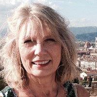 Lori Laufert