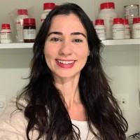 Julia Oliveira