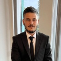 Onur Gür