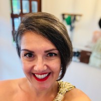 Shoshana Snell