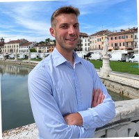 Andrea Menin