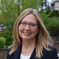 Laura MacKay