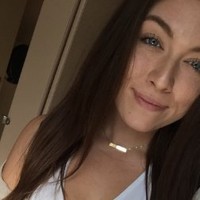 Alexa Stuffel