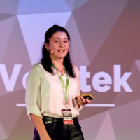 Anett Sóti (安妮特)