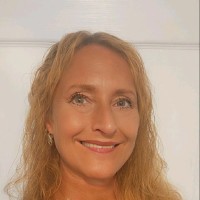 Shelly Snyder