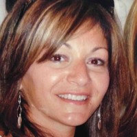 Tee Santarelli