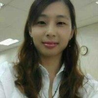 王依柳