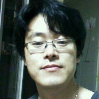 김대욱