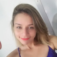 Thais Santana de Araújo