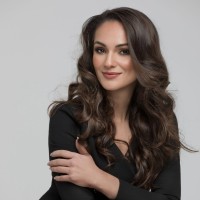 Rndr. Lucia Hustatyova, Mba