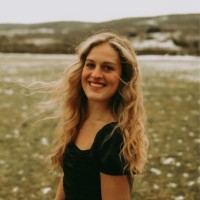 Caroline Borges