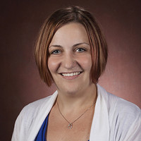 Shannon Kratzke, Falu, Flmi, Mrap