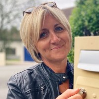 SANDRA MAQUART
