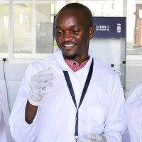 Elvis Mutua