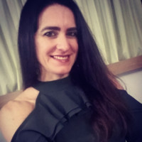 Renata Dellalibera-Joviliano