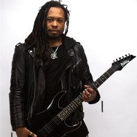 Javoni White