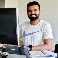 Haris H.